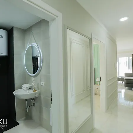 Miku - Lovely 1 Bedroom Spectacular View ティラナ